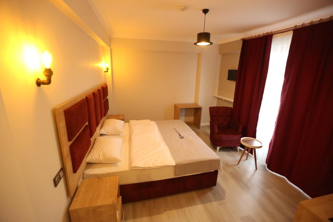 The Grey Hotel Serdivan ภายนอก รูปภาพ