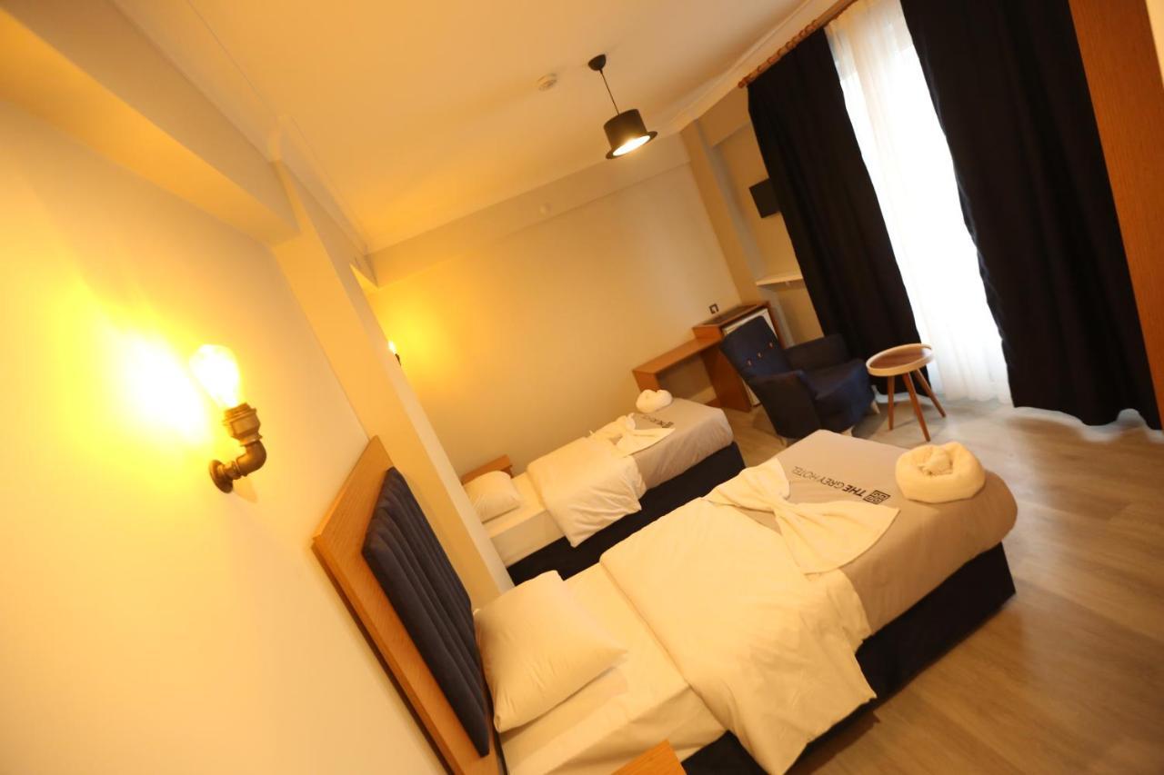 The Grey Hotel Serdivan ภายนอก รูปภาพ